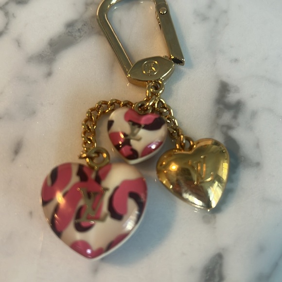 Louis Vuitton Keychain/bagcharm - Picture 5 of 7